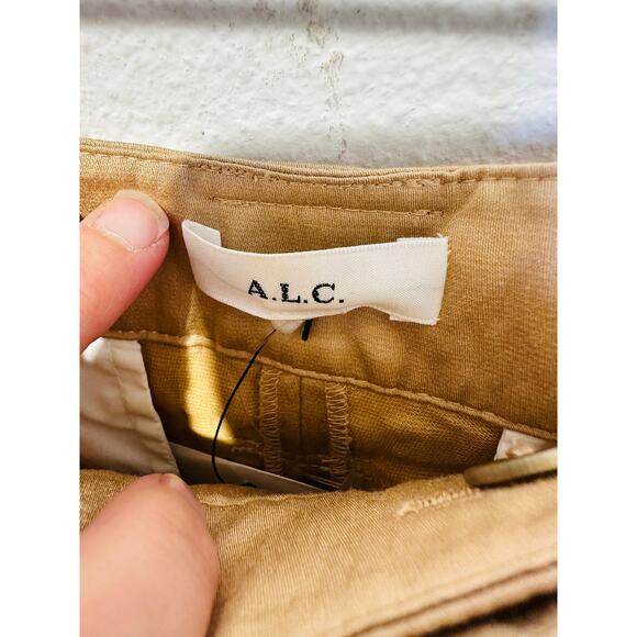 NWT A.L.C. Tan Tawny Brown Mid Rise Detachable Belt Grayson Shorts Size 6 - Picture 7 of 12